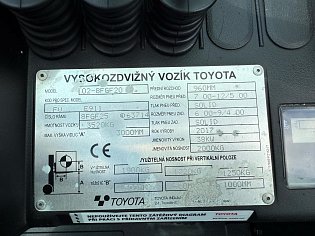 Vysokozdvižný vozík TOYOTA E911