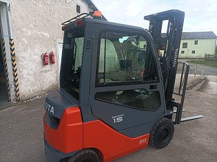 Vysokozdvižný vozík Toyota Tonero 15