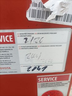 Vychystávací vozíky Toyota BT OME100M