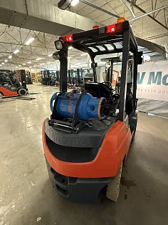 Vysokozdvižný vozík Toyota, 02-8FGF25, LPG